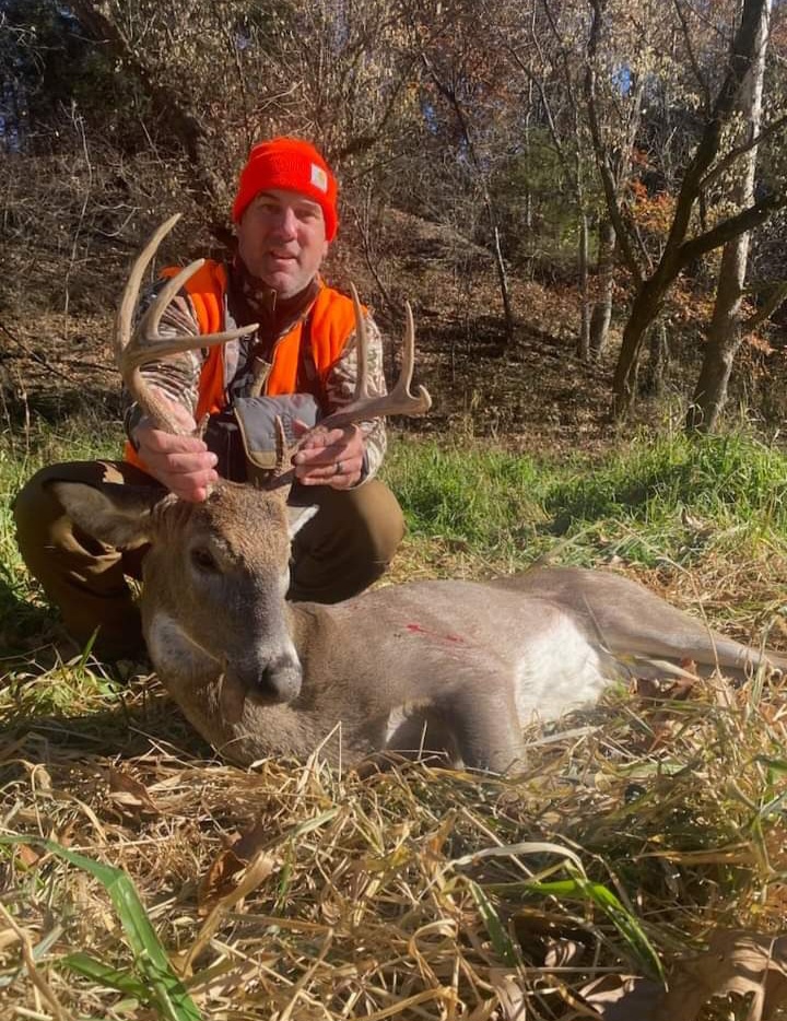 Hunt photo 2
